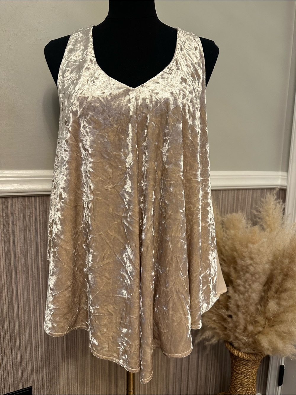 Love Stitch Crushed Velvet Swing Tank Top Champagne Beige Medium